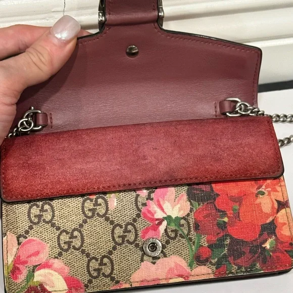 GUCCI Blooms Dionysus small crossbody with key Cles inside. In pristine cond. - Picture 5 of 6